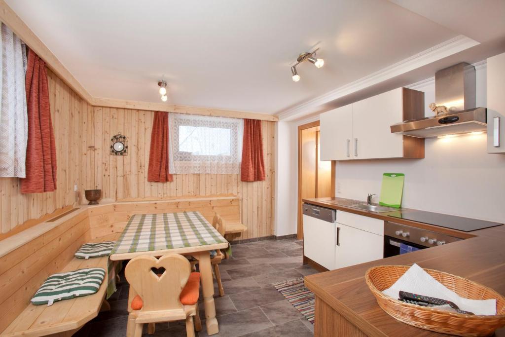 Appartement Ferienhaus Hochwimmer à Hollersbach im Pinzgau Chambre photo